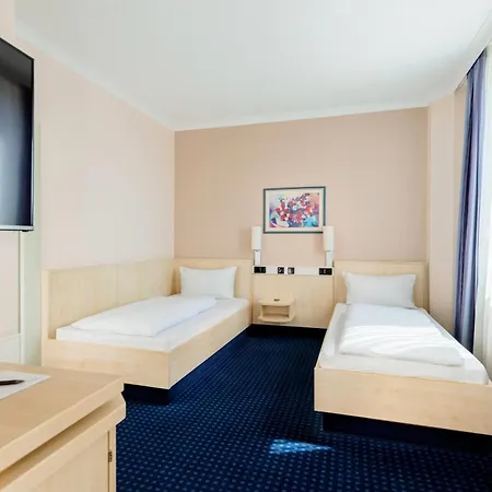 Rugs Augsburg, Trademark Collection By Wyndham 3* Augsburg