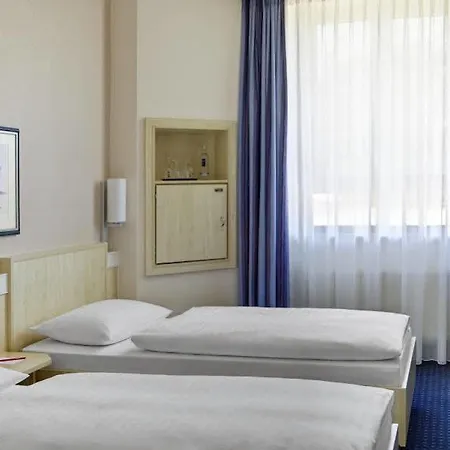 Rugs Augsburg, Trademark Collection By Wyndham 3*