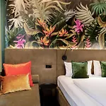 Ξενοδοχείο Rugs Augsburg, Trademark Collection By Wyndham 3*