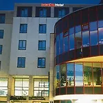 Отель Rugs Augsburg, Trademark Collection By Wyndham Аугсбург