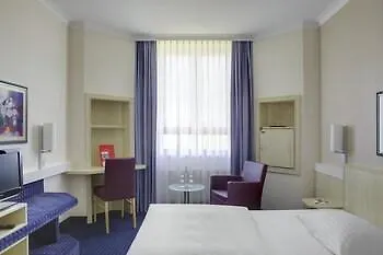 Rugs Augsburg, Trademark Collection By Wyndham Hotel