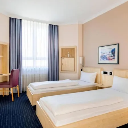 Hotel Rugs Augsburg, Trademark Collection By Wyndham